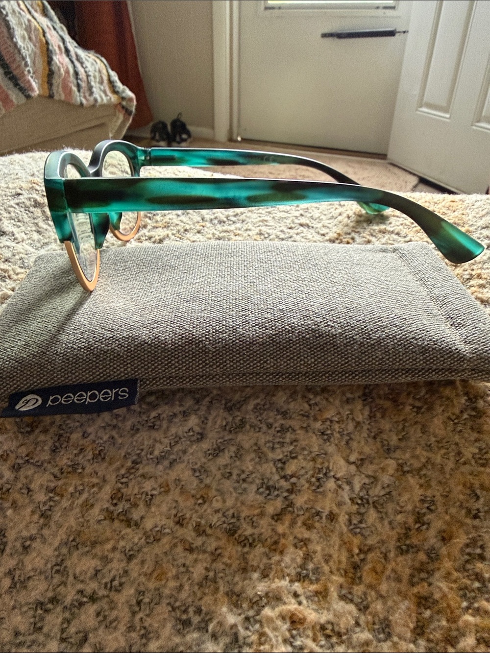 Peepers Green and Gold 1.50 reading glasses - Picture 2 of 4